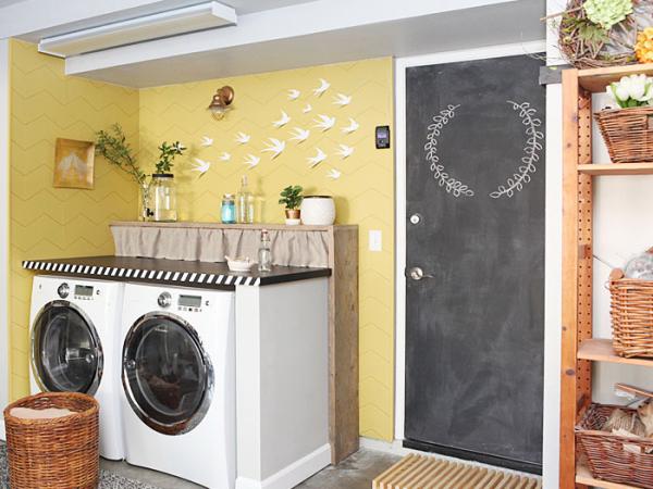 7 DIY的想法一个洗衣nook在车库里,三件事我不会重复